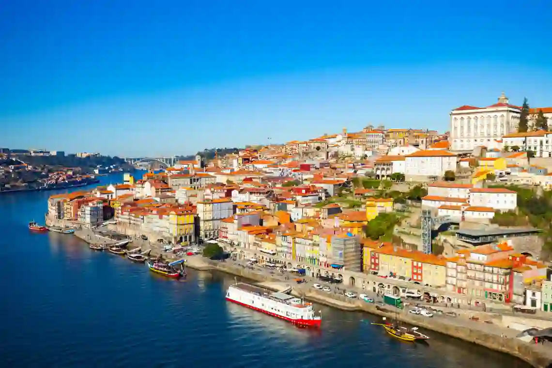 porto city photograph