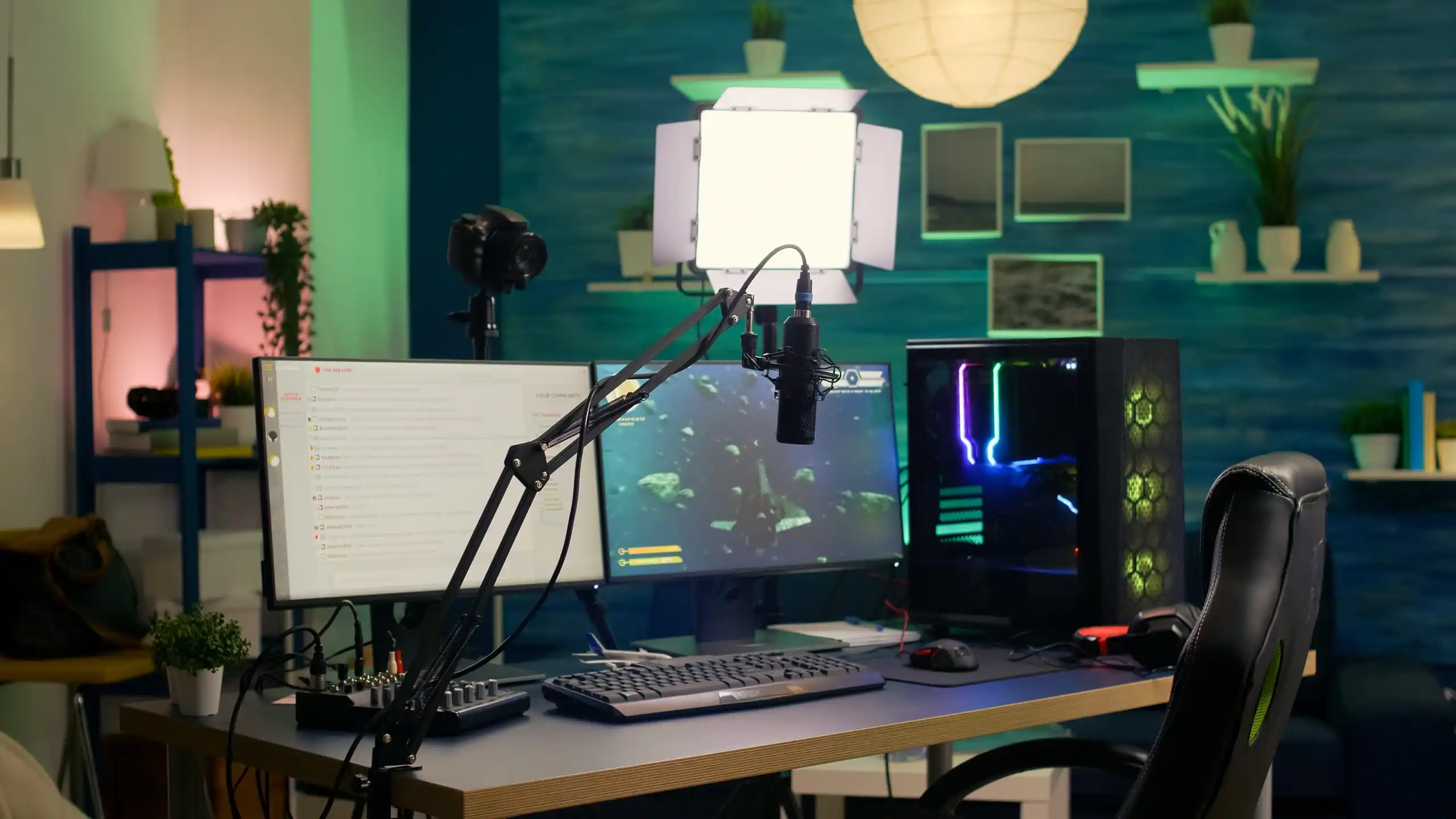 A picture of streaming and gaming